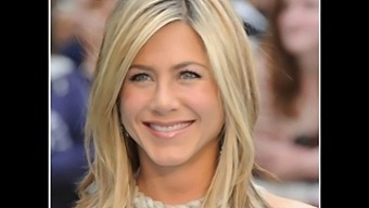 Jennifer Aniston'S Tantalizing Solo Performance