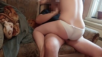 Hård Sex Med Ukrainsk Babe Fører Til Stor Orgasme