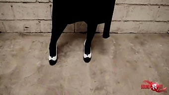 El Relato De Un Esposo Sumiso De Sus Encuentros Bdsm - Capítulo 4 - Intercurso Con Una Pareja Desconocida