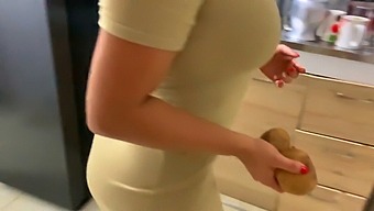 Brother And Stepsister Have Steamy Sex In The Kitchen