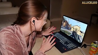 French Amateur Delivers A Special Package And Opens It Up In Missionary Style