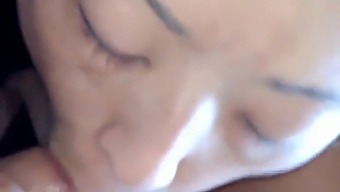Stunningly Attractive Older Woman Gives A Mind-Blowing Oral Pleasure