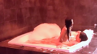Erotic Encounter In Hot Tub Leads To Passionate Ride
