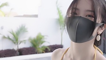 Islander 1: A Tantalizing Preview Of A Babe In The Great Outdoors